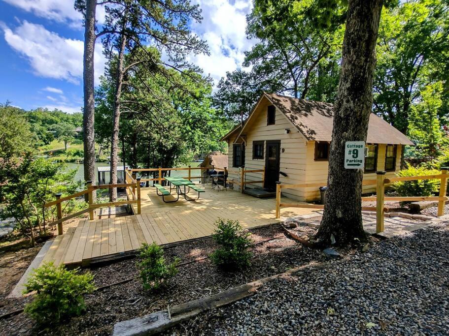 #09 - Large Lakeview One Bedroom- Pet Friendly Hot Springs Exteriör bild