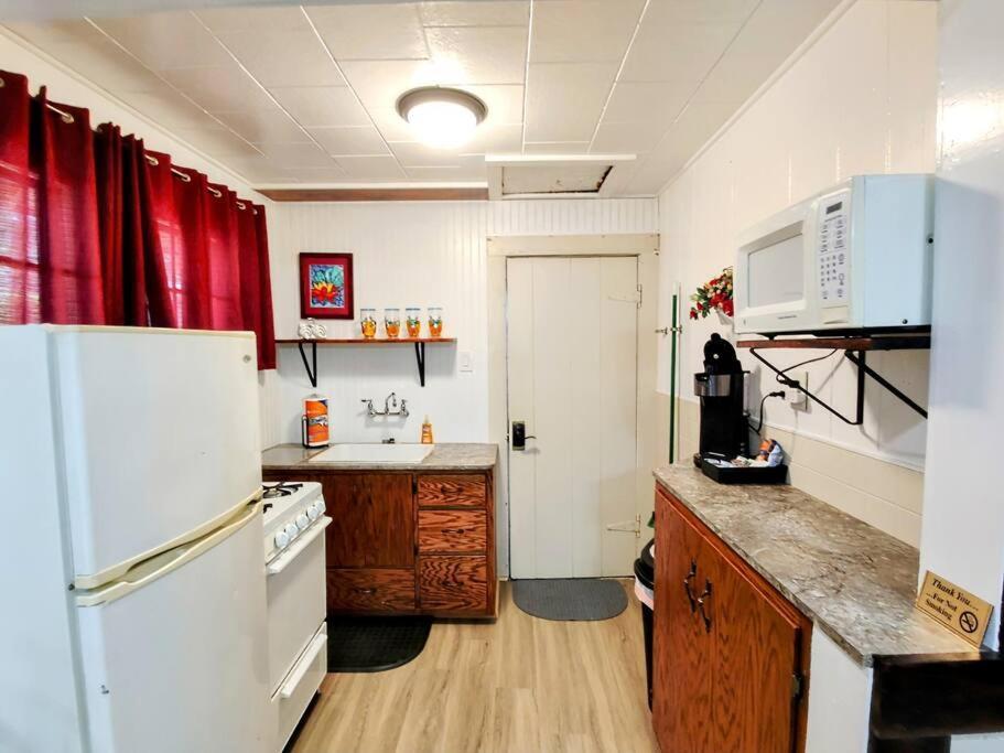 #09 - Large Lakeview One Bedroom- Pet Friendly Hot Springs Exteriör bild